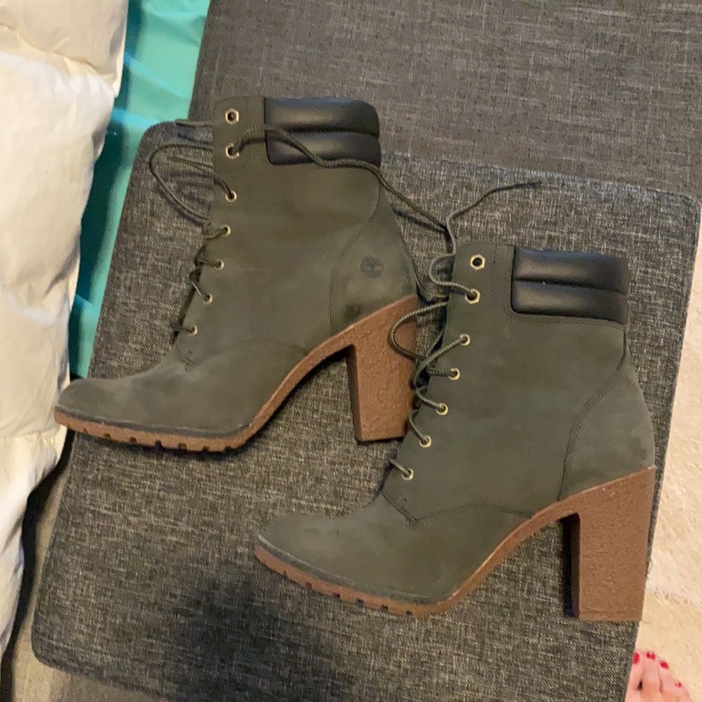 COPY - Boots - Picture 5 of 7